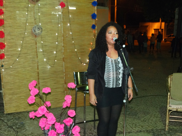 APAE de Rosário da Limeira realiza exposição de seus trabalhos e artesanatos (1).JPG