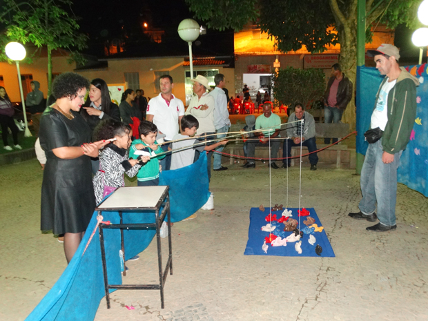 APAE de Rosário da Limeira realiza exposição de seus trabalhos e artesanatos (2).JPG