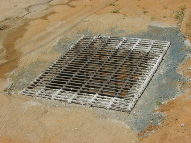 Prefeitura Municipal realizou implantação de redes pluviais no bairro Futuro em Rosário da Limeira (5).JPG